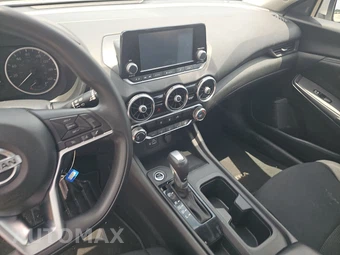 2023 Nissan Sentra S – miniatura 11
