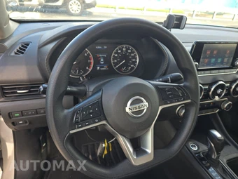 2023 Nissan Sentra S – miniatura 10