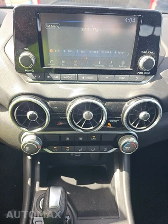 2023 Nissan Sentra S – miniatura 11