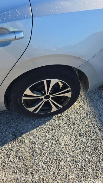 2023 Nissan Sentra S – miniatura 23