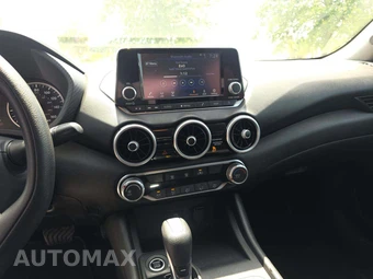 2023 Nissan Sentra S – miniatura 10