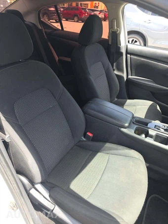 2023 Nissan Sentra S – miniatura 18