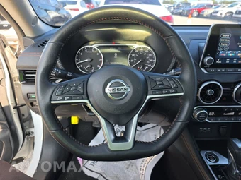 2023 Nissan Sentra SR - miniatura 10