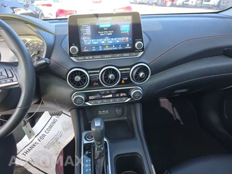 2023 Nissan Sentra SR - miniatura 11