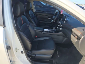 2023 Nissan Sentra SR - miniatura 8
