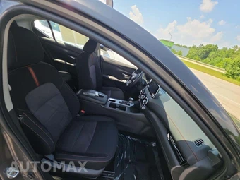 2023 Nissan Sentra SR – miniatura 18
