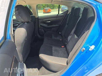 2023 Nissan Sentra SR – miniatura 13