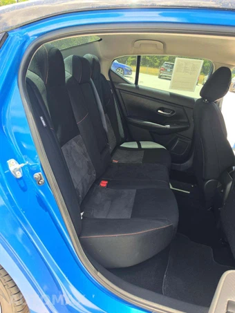 2023 Nissan Sentra SR – miniatura 16