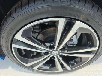 2023 Nissan Sentra SR – miniatura 23