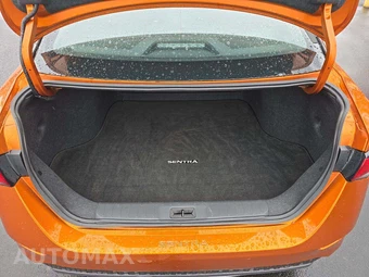 2023 Nissan Sentra SR - miniatura 11