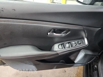 2023 Nissan Sentra SR – miniatura 9