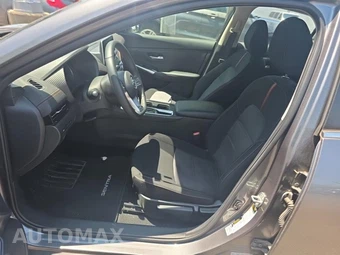 2023 Nissan Sentra SR – miniatura 11
