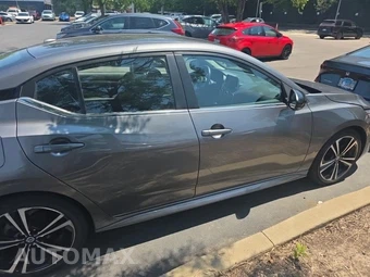 2023 Nissan Sentra SR – miniatura 4