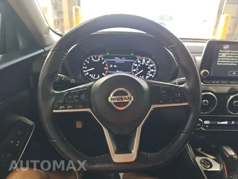 2023 Nissan Sentra SR – miniatura 10