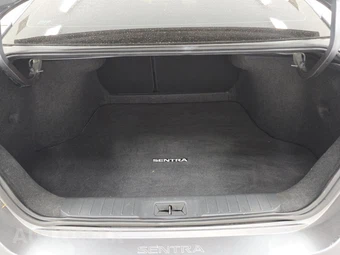 2023 Nissan Sentra SV – miniatura 16