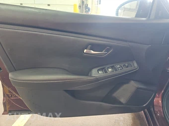 2023 Nissan Sentra SV - miniatura 9