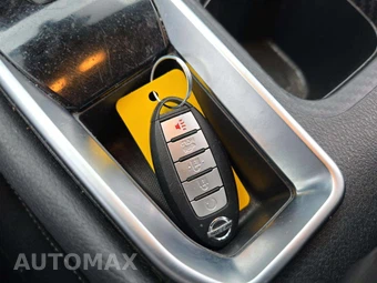 2023 Nissan Sentra SV – miniatura 8