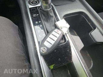 2023 Nissan Sentra SV – miniatura 8