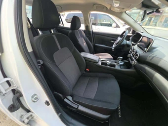 2023 Nissan Sentra SV - miniatura 18