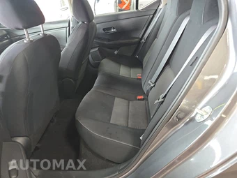 2023 Nissan Sentra SV – miniatura 13