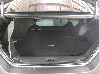 2023 Nissan Sentra SV - miniatura 16