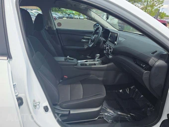2023 Nissan Sentra SV – miniatura 15