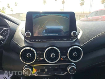 2023 Nissan Sentra SV – miniatura 10