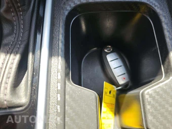 2023 Nissan Sentra SV – miniatura 8