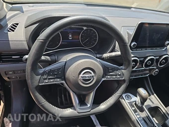 2023 Nissan Sentra SV – miniatura 10