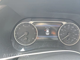 2023 Nissan Sentra SV – miniatura 12