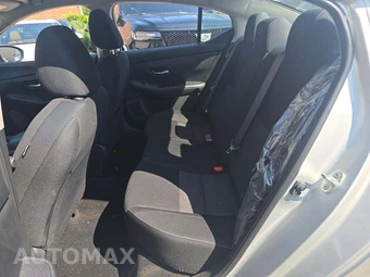 2023 Nissan Sentra SV – miniatura 13