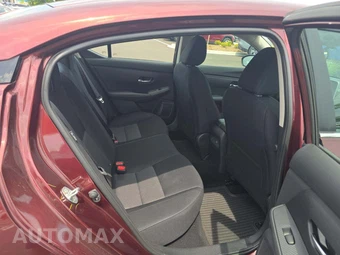 2023 Nissan Sentra SV – miniatura 13
