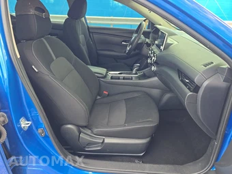 2023 Nissan Sentra SV – miniatura 8