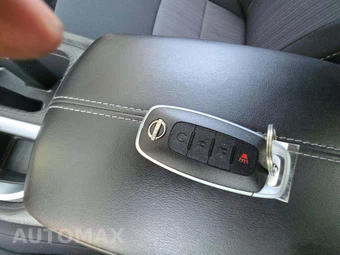 2023 Nissan Sentra SV – miniatura 8