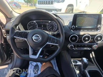 2023 Nissan Sentra SV – miniatura 10