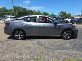 2023 Nissan Sentra SV – miniatura 4