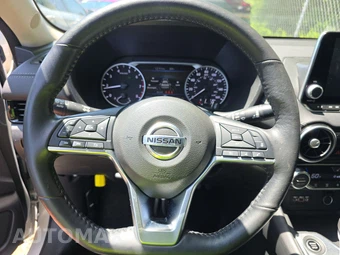 2023 Nissan Sentra SV – miniatura 10