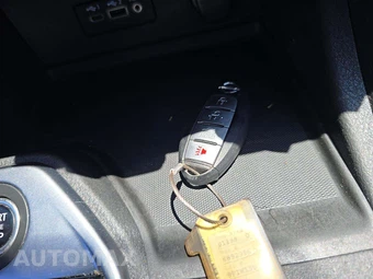 2023 Nissan Sentra SV - miniatura 8