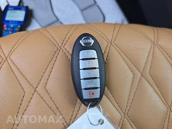 2023 Nissan Sentra SV - miniatura 8