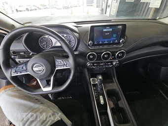 2023 Nissan Sentra SV – miniatura 10