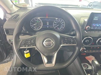 2023 Nissan Sentra SV – miniatura 10