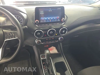 2023 Nissan Sentra SV – miniatura 11