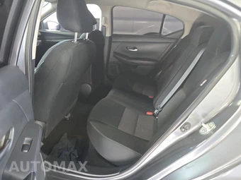 2023 Nissan Sentra SV – miniatura 13