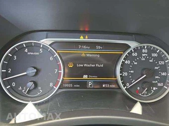 2023 Nissan Sentra SV – miniatura 10
