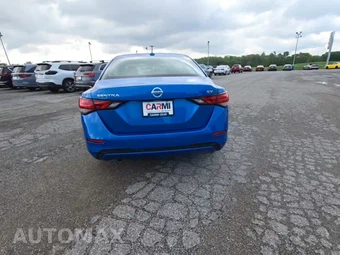 2023 Nissan Sentra SV – miniatura 4