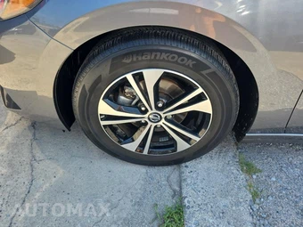 2023 Nissan Sentra SV – miniatura 8
