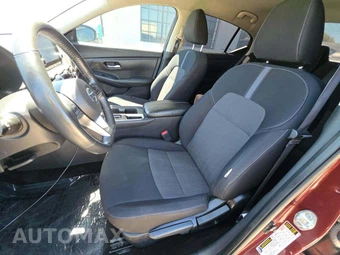 2023 Nissan Sentra SV – miniatura 3