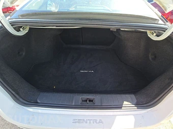 2023 Nissan Sentra SV – miniatura 23