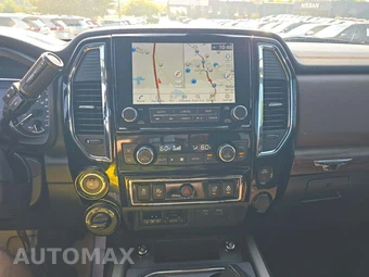 2023 Nissan TITAN Platinum Reserve Crew Cab Short Bed - miniatura 7