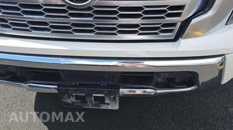 2023 Nissan TITAN Platinum Reserve Crew Cab Short Bed - miniatura 24
